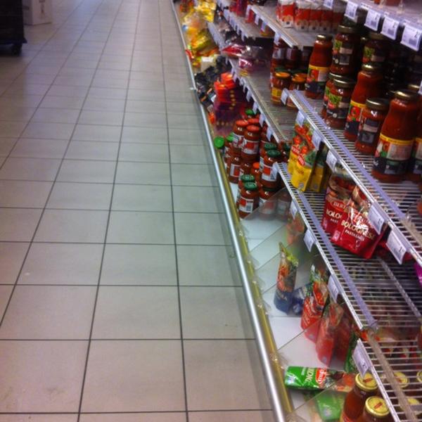 Photo taken at Albert Heijn XL by Raymond J. on 12/5/2012-荷兰格尔德兰奈梅亨圣雅各大街61号 Photo taken at Albert Heijn XL by Raymond J. on 12/5/2012