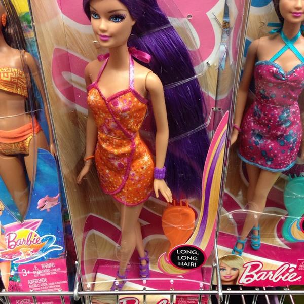 Photo taken at Woolworths by J.Z on 9/25/2013