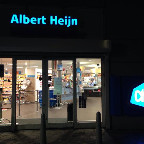 Photo taken at Albert Heijn by Laurens V. on 1/27/2014-荷兰北布拉班特省普林森贝克贝克斯街55号 Photo taken at Albert Heijn by Laurens V. on 1/27/2014