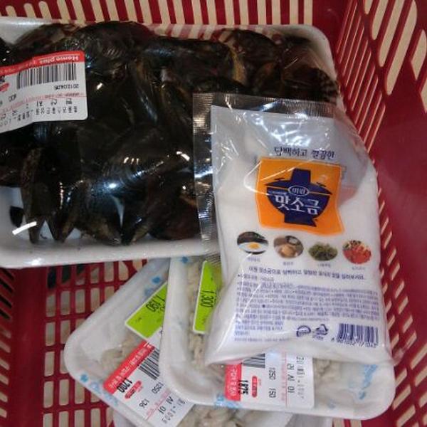 Photo taken at 홈플러스 (Home plus) by Cecil on 4/5/2012-忠清北道清州中央商务区8 Photo taken at 홈플러스 (Home plus) by Cecil on 4/5/2012