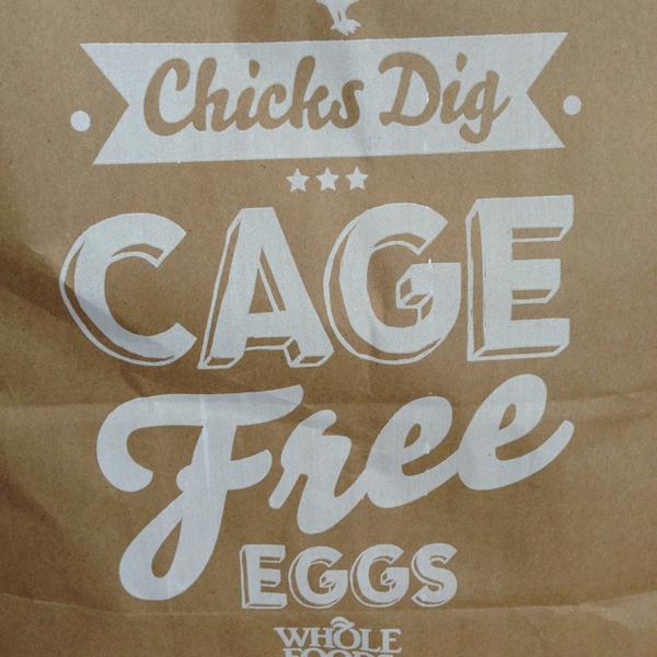 Photo taken at Whole Foods Market by sheri k. on 4/5/2013-马萨诸塞州波士顿戴德姆旧区300号 Photo taken at Whole Foods Market by sheri k. on 4/5/2013