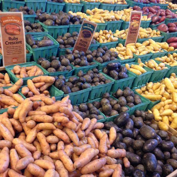 Photo taken at Whole Foods Market by Donna on 1/27/2013-马萨诸塞州波士顿戴德姆旧区300号 Photo taken at Whole Foods Market by Donna on 1/27/2013