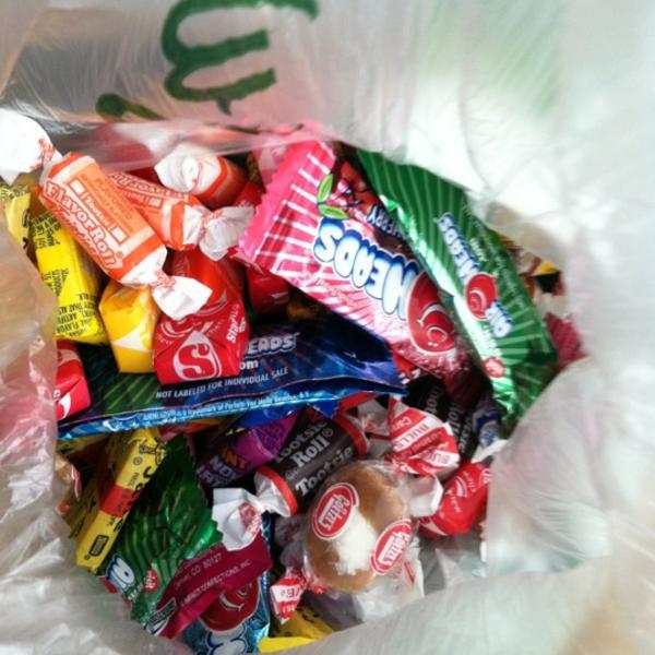 Photo taken at Wegmans by Joshua L. on 5/8/2012-美国纽约州锡拉丘兹奥内达加大道4722 Photo taken at Wegmans by Joshua L. on 5/8/2012