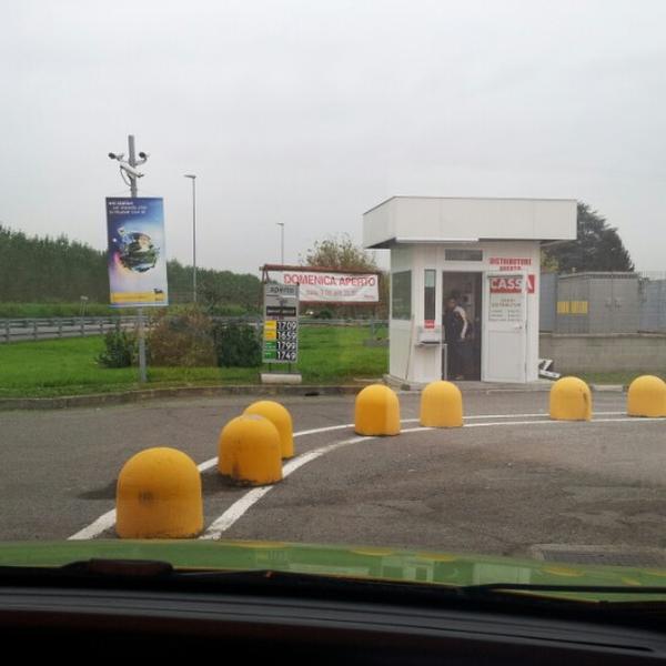 Photo taken at Centro Commerciale Auchan by Roberto B. on 10/17/2012