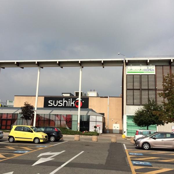 Photo taken at Centro Commerciale Auchan by Marco C. on 9/28/2014