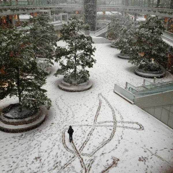 Photo taken at イオン 品川シーサイド店 by SyuOne on 1/14/2013