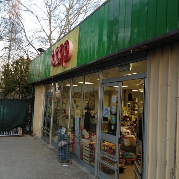 Photo taken at Coop Tirrenia, Pisa by Duccio P. on 2/27/2012-意大利托斯卡纳比萨蒂雷尼亚帕森诺路58 Photo taken at Coop Tirrenia, Pisa by Duccio P. on 2/27/2012