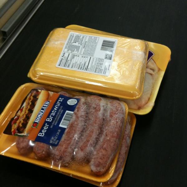 Photo taken at Aldi by ill_i_Am &. on 10/20/2012