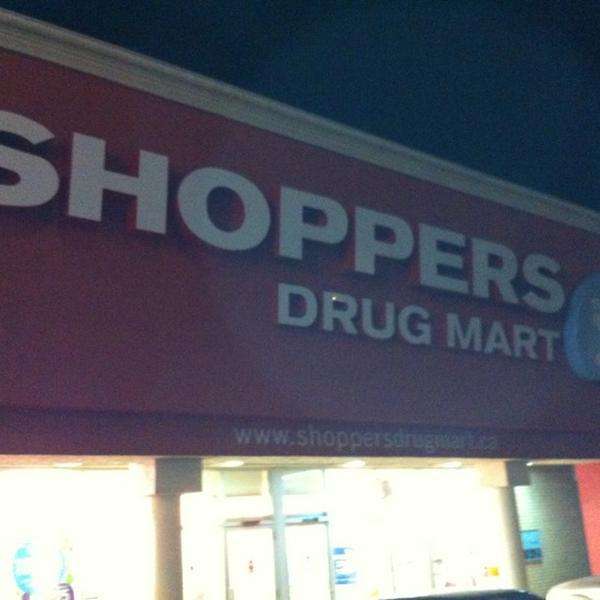 Photo taken at Shoppers Drug Mart by Jonathan T. on 5/1/2012-加拿大 萨斯卡通第八街道2105 Photo taken at Shoppers Drug Mart by Jonathan T. on 5/1/2012