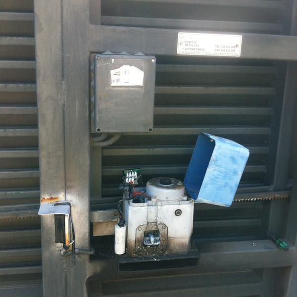 Photo taken at Caprabo by Tortosa s. on 8/12/2013