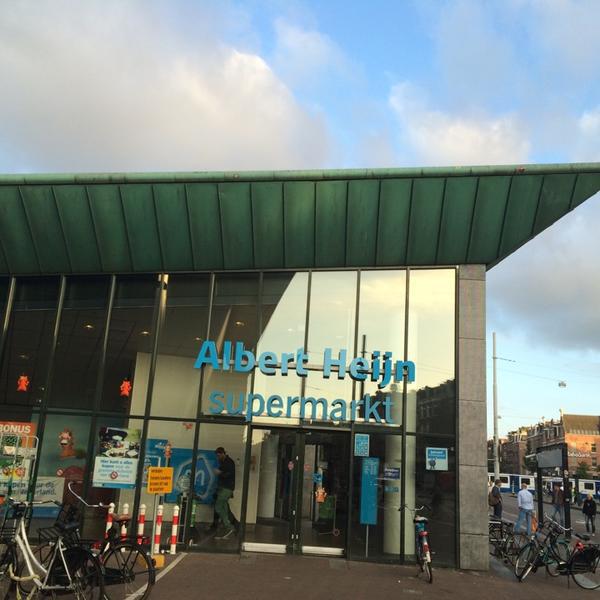 Photo taken at Albert Heijn by LihHoe I. on 6/15/2014-荷兰北荷兰省阿姆斯特丹范巴尔勒街33a Photo taken at Albert Heijn by LihHoe I. on 6/15/2014