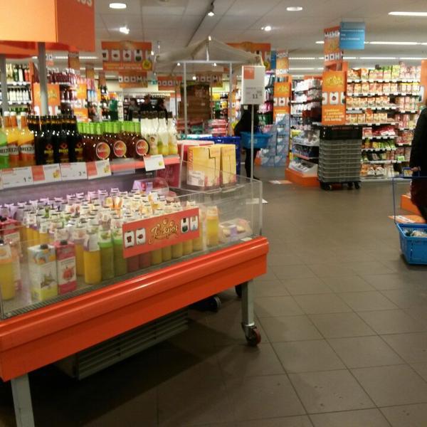 Photo taken at Albert Heijn by Lyudmila B. on 5/8/2014-荷兰北荷兰省阿姆斯特丹范巴尔勒街33a Photo taken at Albert Heijn by Lyudmila B. on 5/8/2014