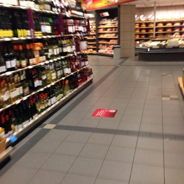 Photo taken at Albert Heijn by Maarten M. on 11/7/2013-荷兰北布拉班特省奥斯橡树园80号 Photo taken at Albert Heijn by Maarten M. on 11/7/2013