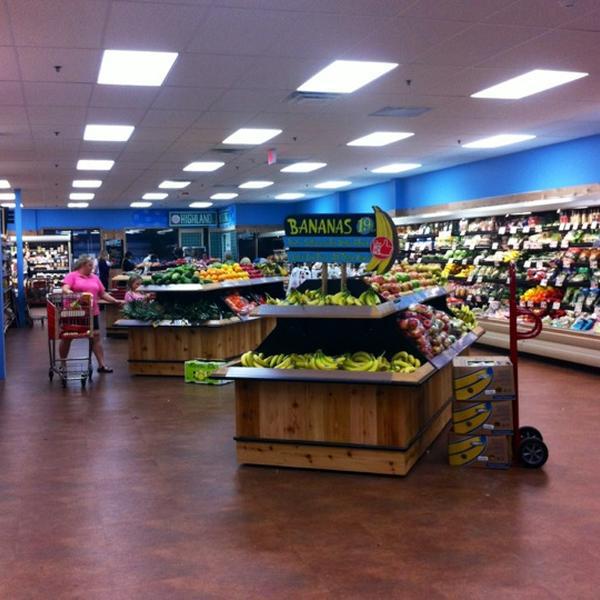 Trader Joe's乔氏连锁剑桥店 马萨诸塞州李约瑟高地大道958