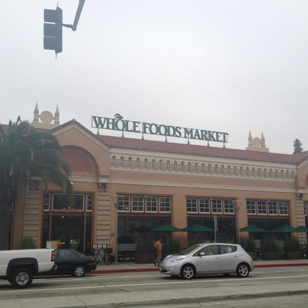 Photo taken at Whole Foods Market by Sam H. on 2/4/2013-美国加利福尼亚州奥克兰海湾广场230 Photo taken at Whole Foods Market by Sam H. on 2/4/2013