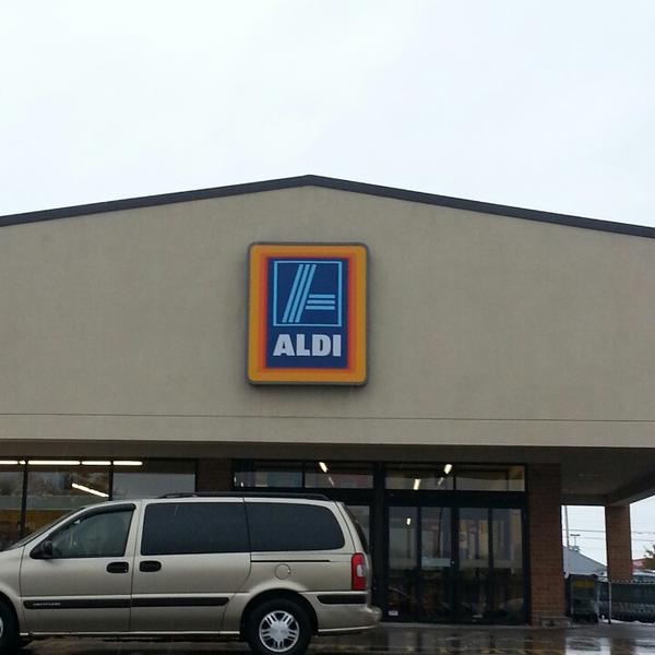 Photo taken at Aldi by Larry G. on 2/23/2013