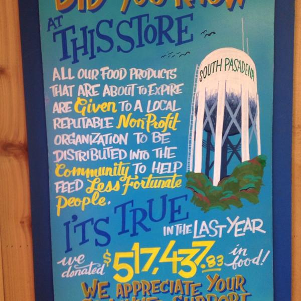 Photo taken at Trader Joe's by Eric G. on 6/29/2014-加利福尼亚州南帕萨迪纳盛大大道团街613号 Photo taken at Trader Joe's by Eric G. on 6/29/2014