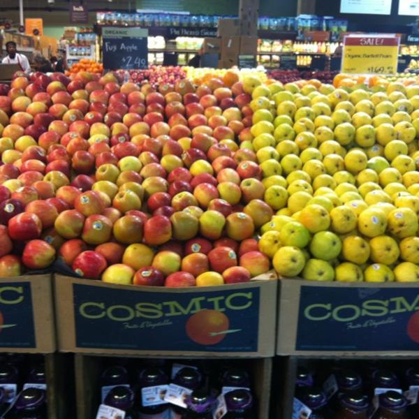 Photo taken at Whole Foods Market by Nissa I. on 4/7/2012-佛罗里达州派恩克雷斯特迪克斯高速路11701号 Photo taken at Whole Foods Market by Nissa I. on 4/7/2012