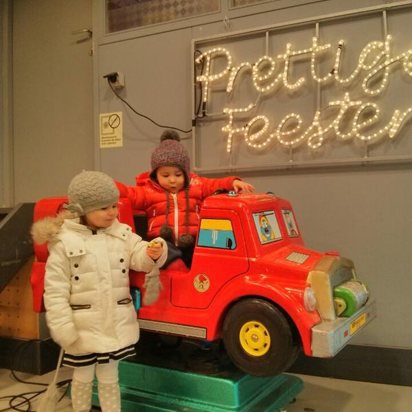 Photo taken at Proxy Delhaize by Francois G. on 12/29/2013