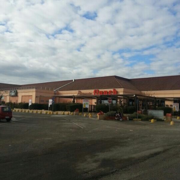 Photo taken at Auchan by Giuseppe A. on 1/2/2013-意大利普利亚卡萨马西玛诺伊卡塔罗路2 Photo taken at Auchan by Giuseppe A. on 1/2/2013