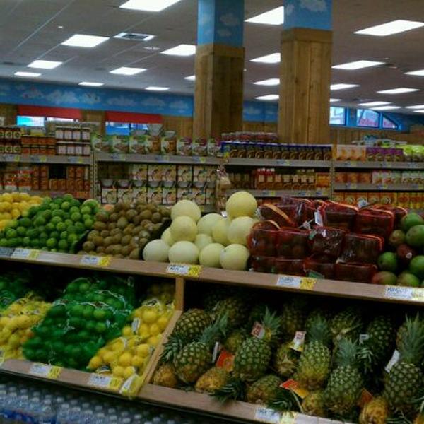 Trader Joe's乔氏连锁芝加哥店 伊利诺州拉格兰奇市奥格登大道拉格兰奇路北25号