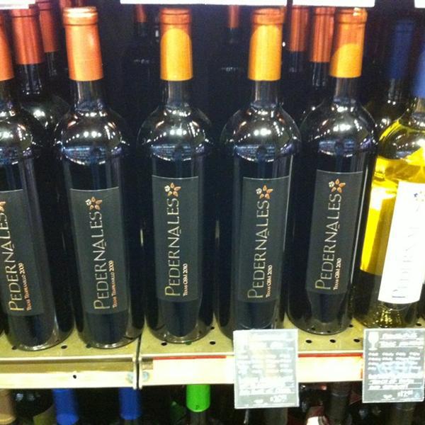 Photo taken at Whole Foods Market by Fredrik O. on 10/28/2012-德克萨斯州达拉斯卢姆阿尔托路4100号 Photo taken at Whole Foods Market by Fredrik O. on 10/28/2012