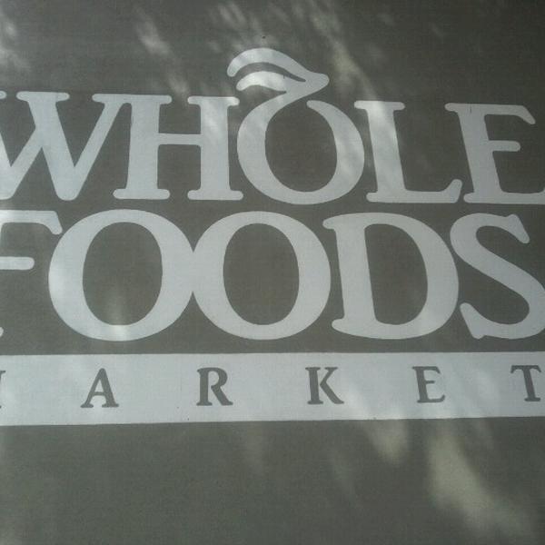 Photo taken at Whole Foods Market by David T. on 7/1/2012-加尼福尼亚圣莫尼卡威尔希尔大道500(在第5街) Photo taken at Whole Foods Market by David T. on 7/1/2012