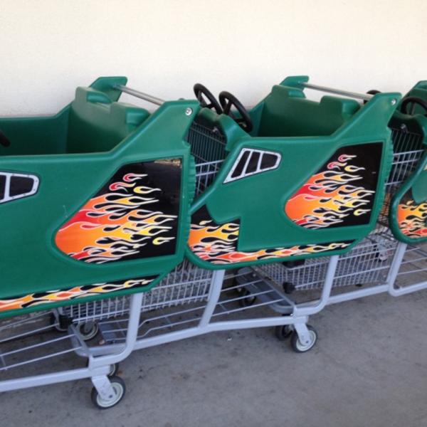 Photo taken at Publix by Bernice Y. on 5/5/2012