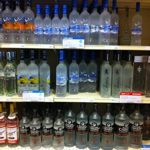 加拿大超市物价LCBO酒类专营密西沙加店图片库 加拿大超市物价LCBO酒类专营密西沙加店图片库