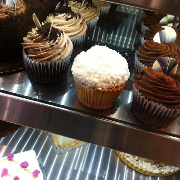 Photo taken at Whole Foods Market by Stephanie A. on 2/18/2013-加拿大多伦多大道路87 Photo taken at Whole Foods Market by Stephanie A. on 2/18/2013