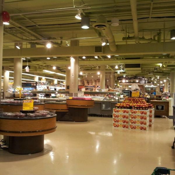 Photo taken at Whole Foods Market by Event D. on 4/15/2013-加拿大多伦多大道路87 Photo taken at Whole Foods Market by Event D. on 4/15/2013