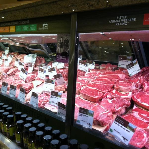 Photo taken at Whole Foods Market by Guillaume D. on 9/9/2012-加利福尼亚州库比蒂诺史蒂文斯希大道20955号 Photo taken at Whole Foods Market by Guillaume D. on 9/9/2012