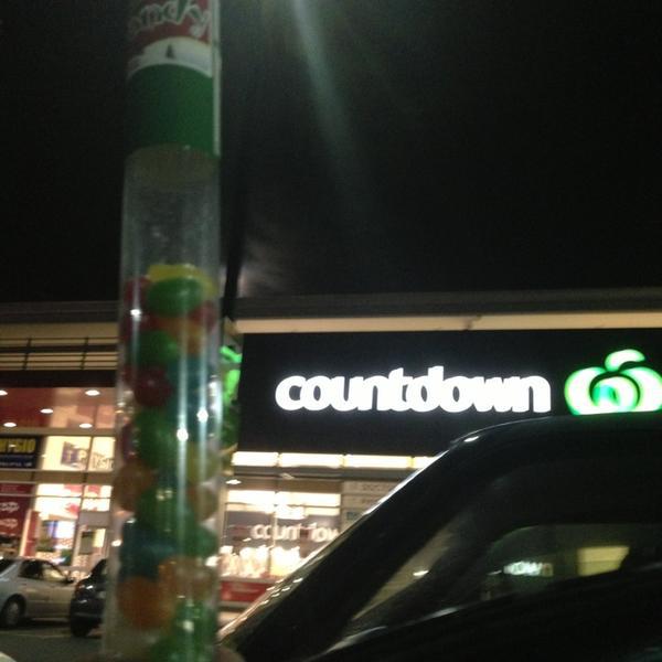 Photo taken at Countdown by Yaman K. on 12/29/2012