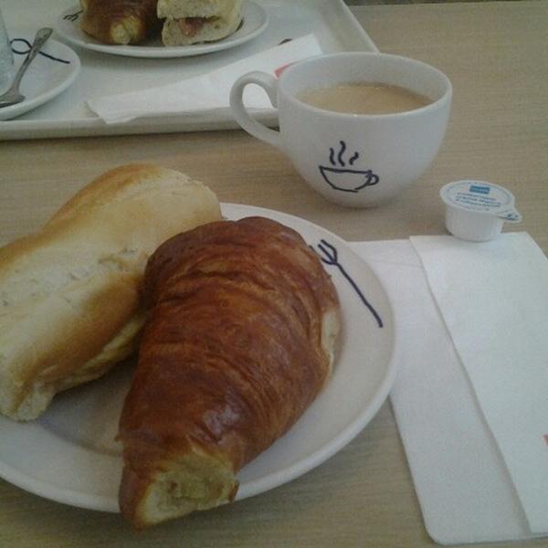 Photo taken at HEMA by Martijn W. on 8/16/2012