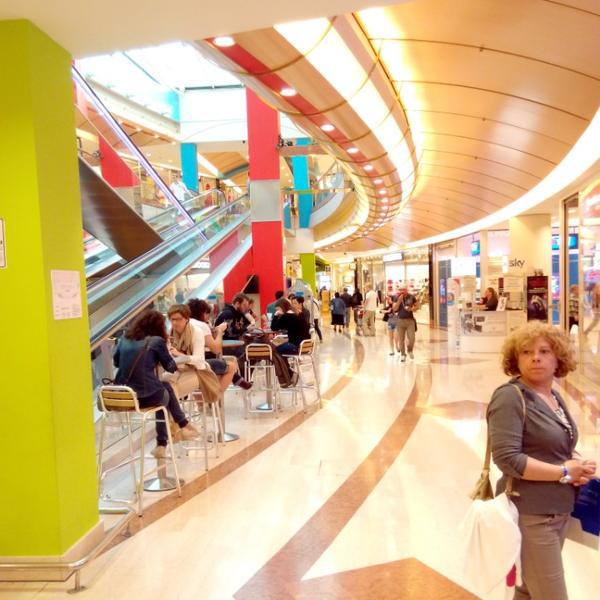 Photo taken at Auchan by Maurizio V. on 4/26/2014-意大利威尼斯唐托萨托街22 Photo taken at Auchan by Maurizio V. on 4/26/2014