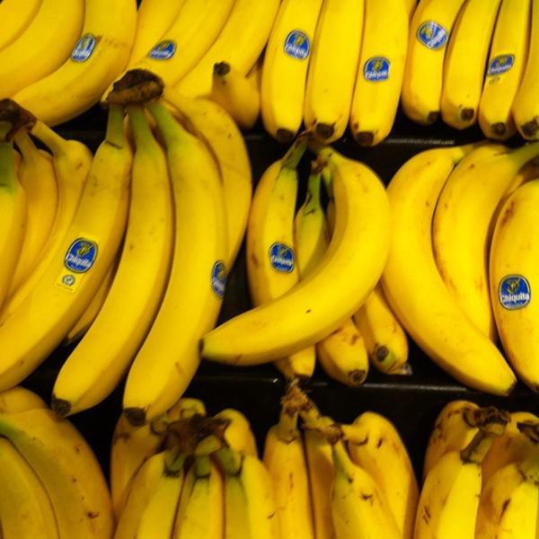 Photo taken at Albert Heijn by Lia Belle on 10/5/2012-荷兰北布拉班特省蒂尔堡皮乌斯广场34号 Photo taken at Albert Heijn by Lia Belle on 10/5/2012