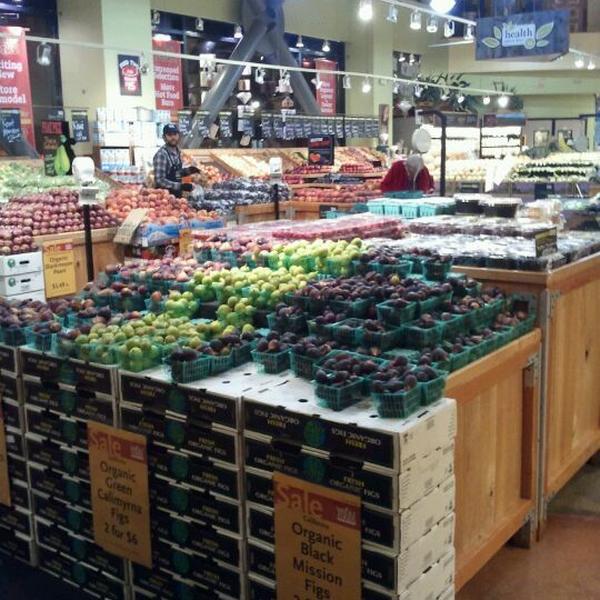 Whole Foods Market全食超市波特兰店 奥勒冈州波兰特12大道西南路沙发街1210号
