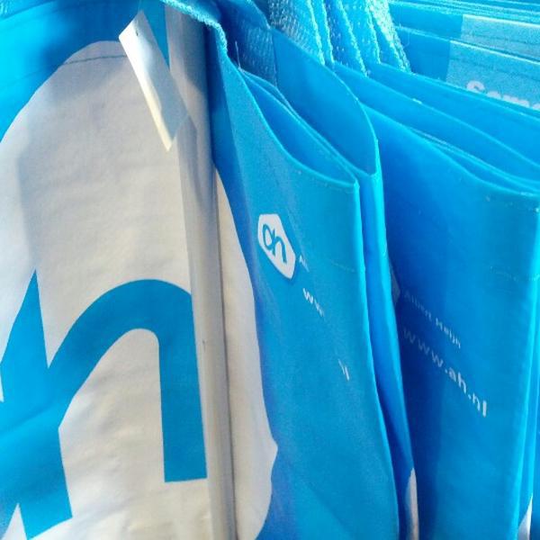 Photo taken at Albert Heijn by Ger A. on 12/1/2012-荷兰弗莱福兰省阿尔梅勒里约热内卢广场1号 Photo taken at Albert Heijn by Ger A. on 12/1/2012