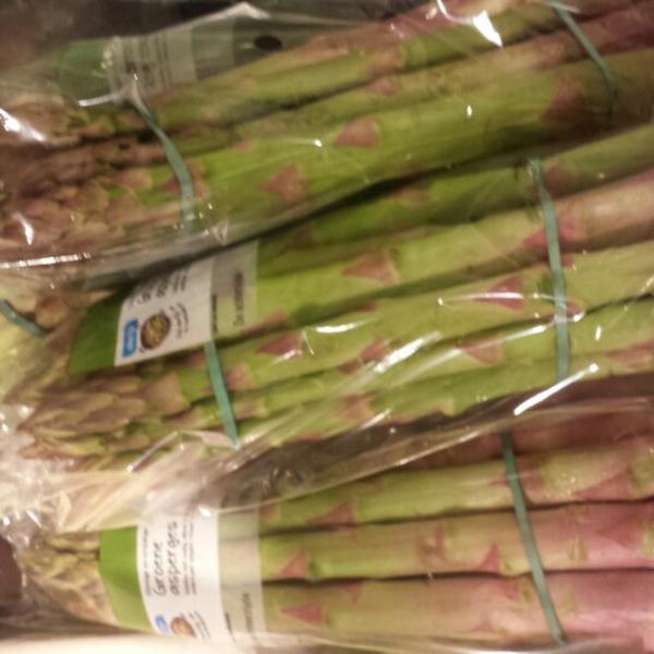 Photo taken at Albert Heijn by Ger A. on 5/29/2013-荷兰弗莱福兰省阿尔梅勒里约热内卢广场1号 Photo taken at Albert Heijn by Ger A. on 5/29/2013