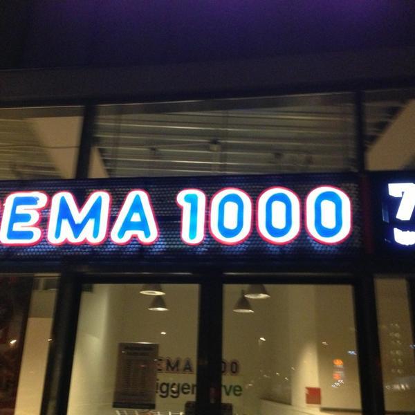 Photo taken at Rema 1000 by Kjell B. V. on 12/18/2012