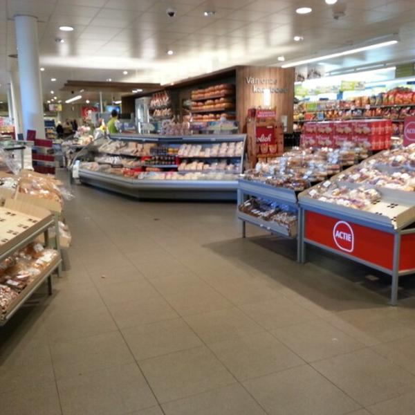 Photo taken at PLUS by Eric Z. on 11/25/2012