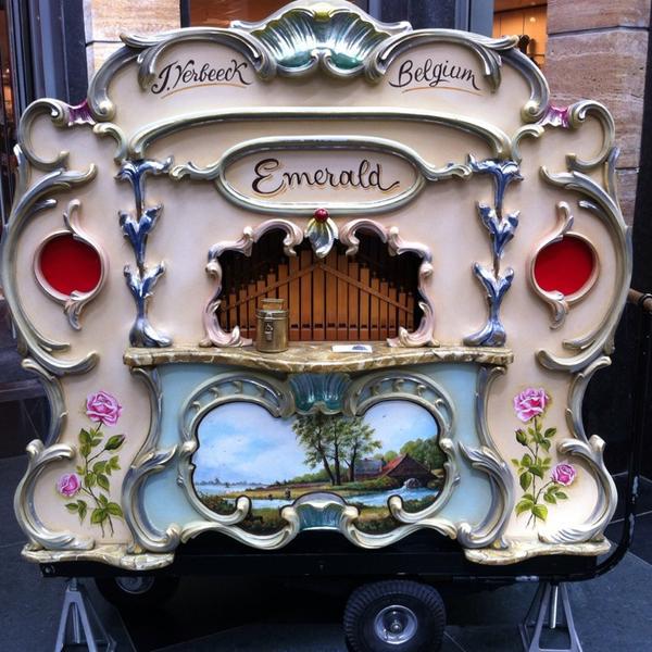 Photo taken at De Tuinen by Richard C. on 4/27/2014-荷兰南荷兰省纳尔德维克荷兰皇家花园店 Photo taken at De Tuinen by Richard C. on 4/27/2014