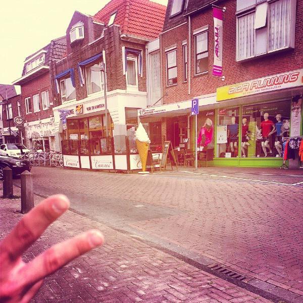 Photo taken at De Tuinen by Timo B. on 6/29/2012-荷兰南荷兰省纳尔德维克荷兰皇家花园店 Photo taken at De Tuinen by Timo B. on 6/29/2012