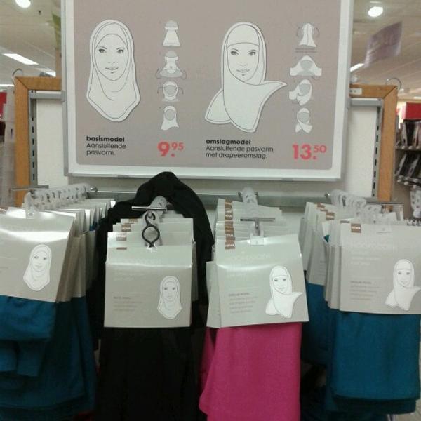 Photo taken at HEMA by lidya n. on 10/12/2012