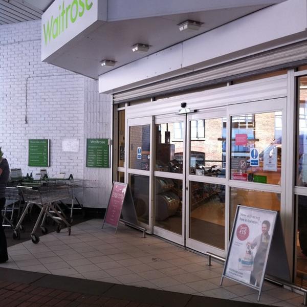 Photo taken at Waitrose by Zen G. on 9/2/2011-英国伦敦巴比肯樱桃树步行中心 Photo taken at Waitrose by Zen G. on 9/2/2011