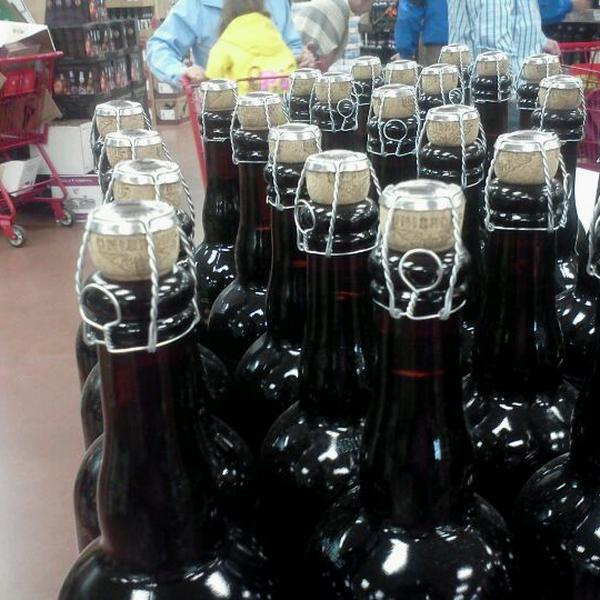 Photo taken at Trader Joe's by Mickey R. on 3/9/2012-维吉尼亚州维珍妮亚海滩希尔托普地区503号 Photo taken at Trader Joe's by Mickey R. on 3/9/2012