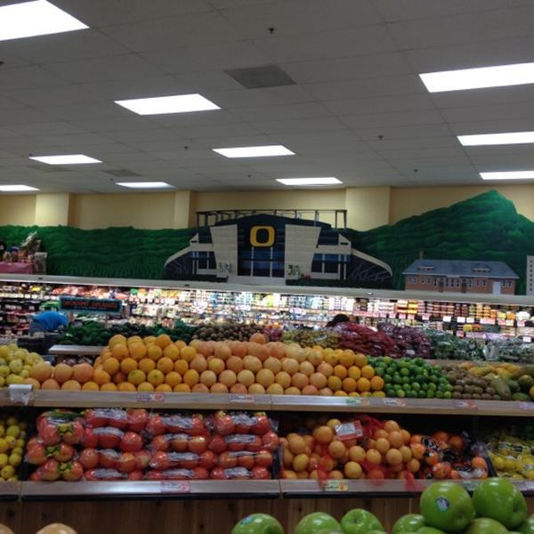 Photo taken at Trader Joe's by Shelly R. on 5/10/2012