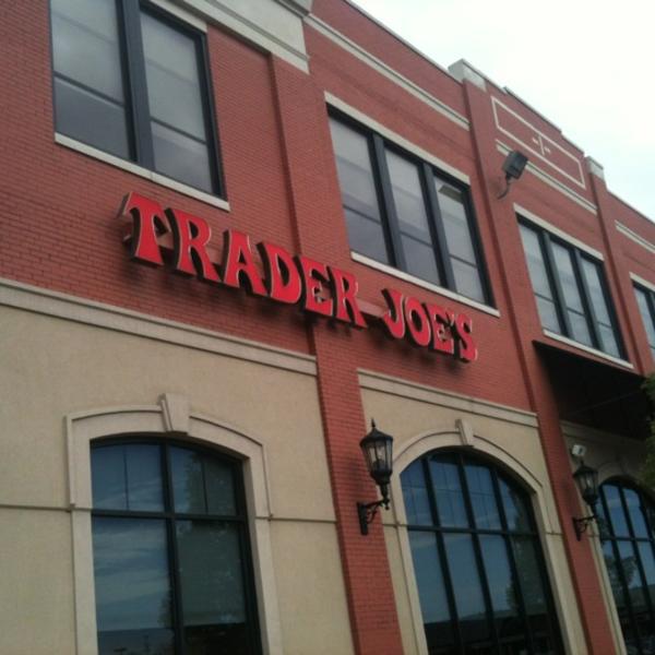 Photo taken at Trader Joe's by Alec S. on 4/8/2012-宾夕法尼亚州匹兹堡市佩恩大道6343号 Photo taken at Trader Joe's by Alec S. on 4/8/2012