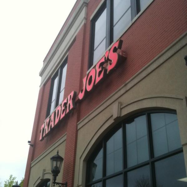 Photo taken at Trader Joe's by Alec S. on 3/25/2012-宾夕法尼亚州匹兹堡市佩恩大道6343号 Photo taken at Trader Joe's by Alec S. on 3/25/2012