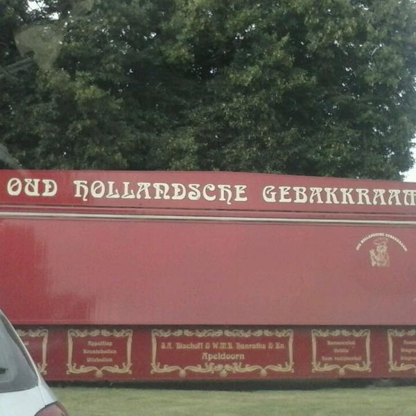 Photo taken at Albert Heijn by Peter H. on 9/4/2013-荷兰德伦特格罗尔奥尔路5号 Photo taken at Albert Heijn by Peter H. on 9/4/2013